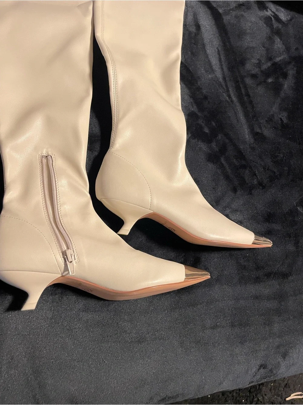 Katy Perry brand new Women's Over-the-Knee Cream Boots with Gold Toe Cap